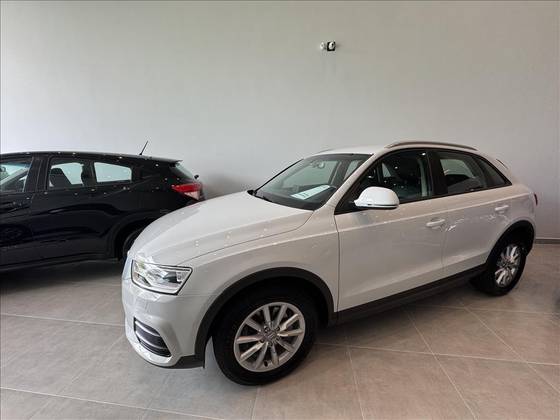 AUDI Q3 1.4 TFSI ATTRACTION GASOLINA 4P S TRONIC